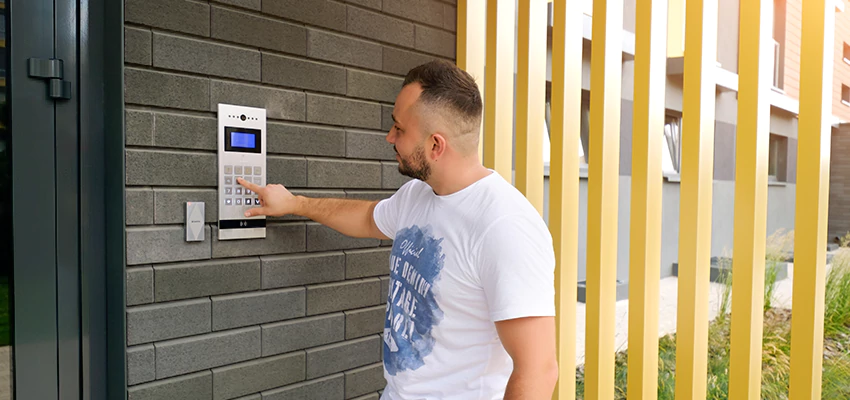 Locksmith Company For Smart Lock System Installation in Rosedale, California